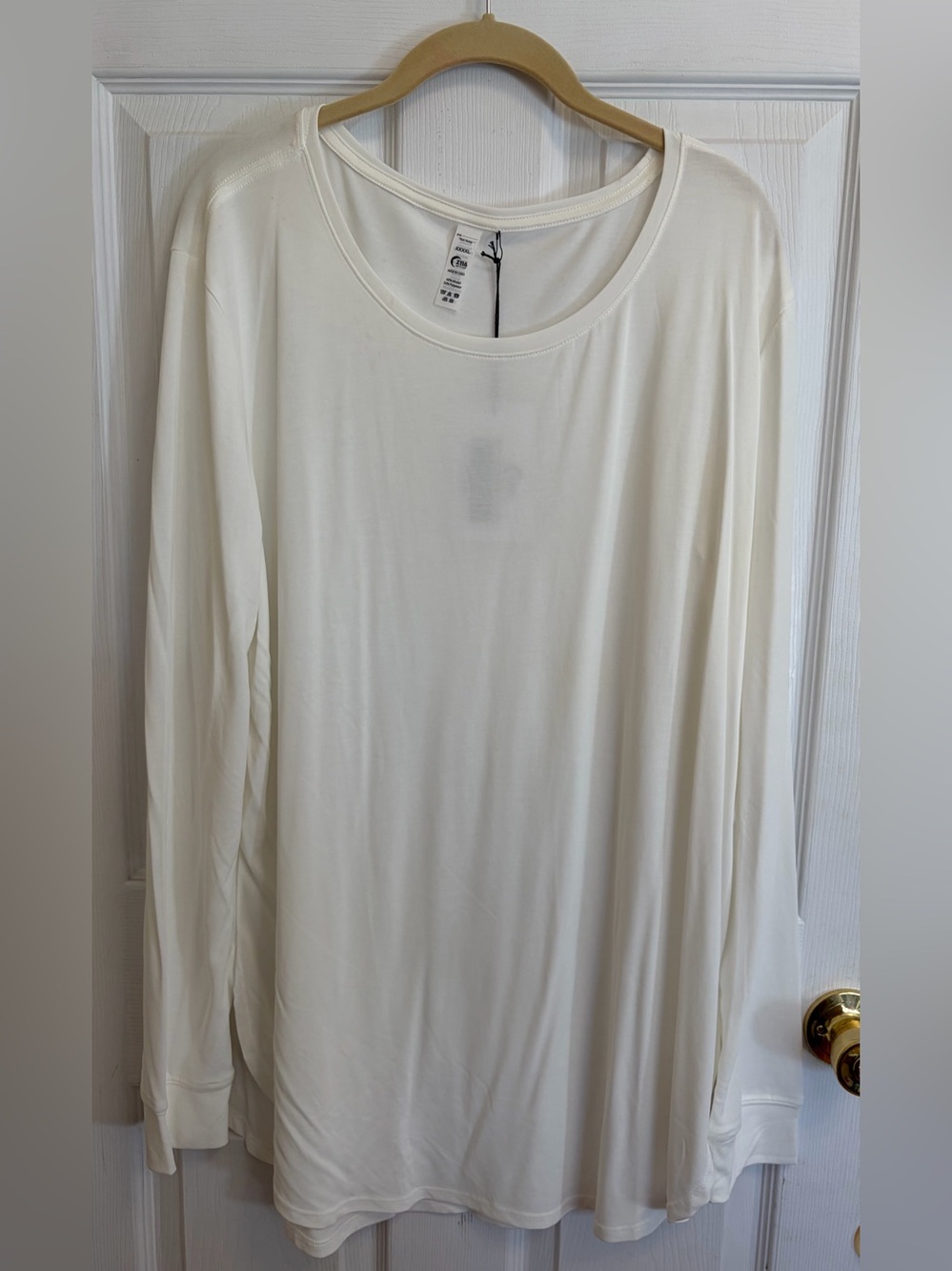 ZYIA Cream Long Sleeve Scoop Neck Top